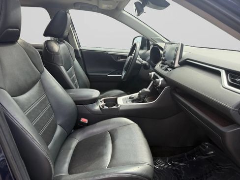 Used 2021 Toyota RAV4 Limited w/ Limited Grade Weather Package AWD/4WD image 33