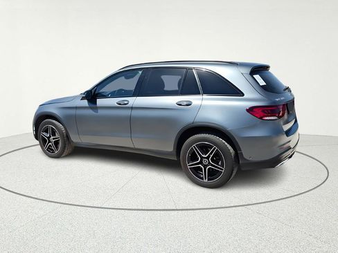 Used 2022 Mercedes-Benz GLC 300 4MATIC image 4