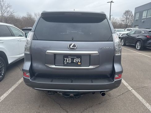 Used 2021 Lexus GX 460 Premium w/ Premium Package image 17