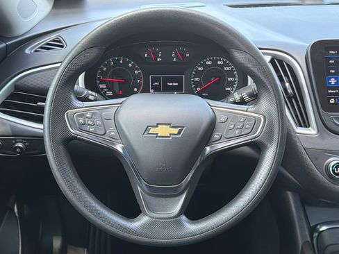 Used 2024 Chevrolet Malibu LT FWD image 23