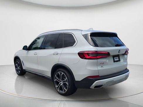 Used 2022 BMW X5 sDrive40i w/ Premium Package image 7