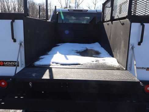 Used 2024 Chevrolet Silverado 3500 W/T w/ WT Convenience Package image 4