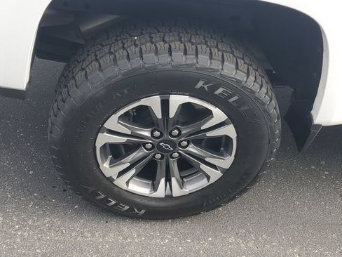 Certified 2022 Chevrolet Colorado Z71 AWD/4WD image 5