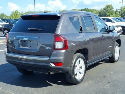 Used 2015 Jeep Compass High Altitude FWD image 27