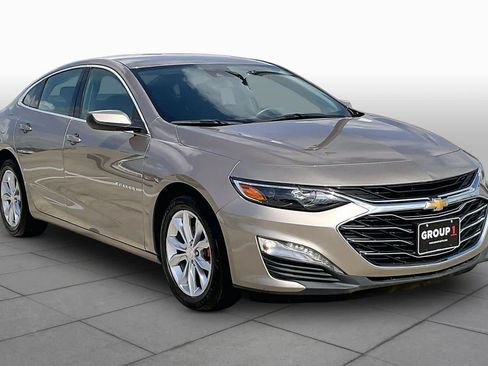 Used 2023 Chevrolet Malibu LT w/ Driver Confidence Package FWD image 3