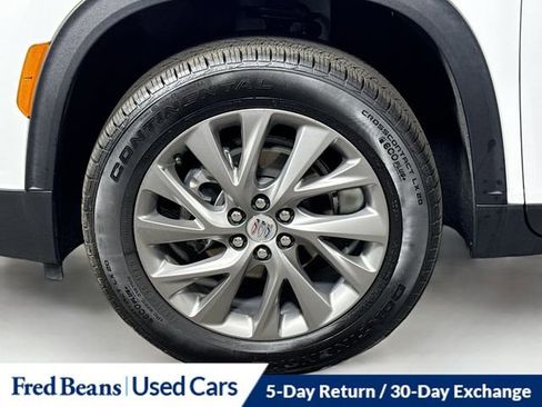 Used 2026 Buick Enclave Preferred AWD/4WD image 35