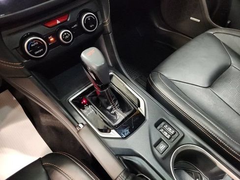 Used 2019 Subaru Crosstrek 2.0i Limited w/ Moonroof Package w/Navigation AWD/4WD image 17