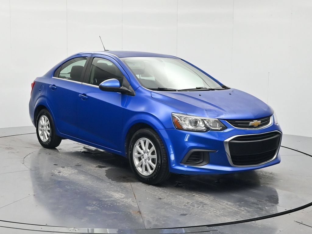 Used 2018 Chevrolet Sonic LT FWD image 3