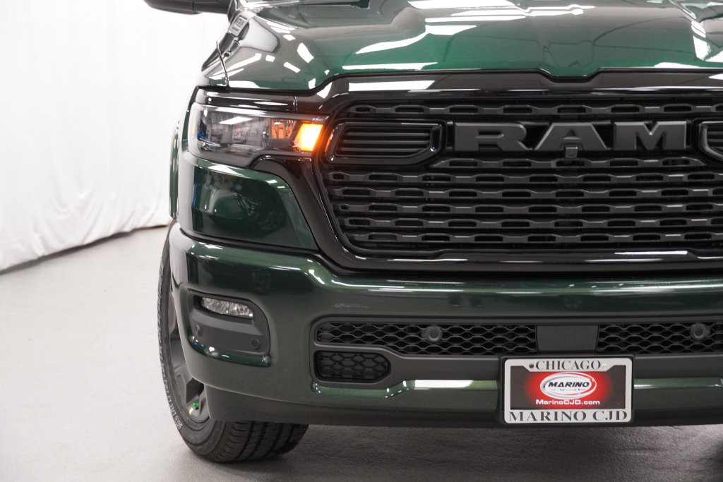 New 2026 RAM 1500 Big Horn AWD/4WD image 6