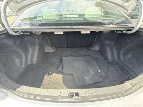 Used 2012 Toyota Corolla L FWD image 23