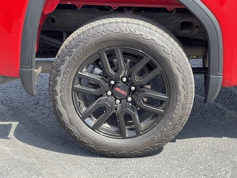 Used 2023 GMC Sierra 1500 Elevation image 9