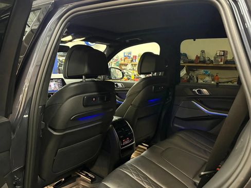 Used 2020 BMW X5 M50i w/ Executive Package AWD/4WD image 25