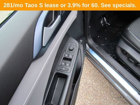 New 2024 Volkswagen Taos SE AWD/4WD image 14