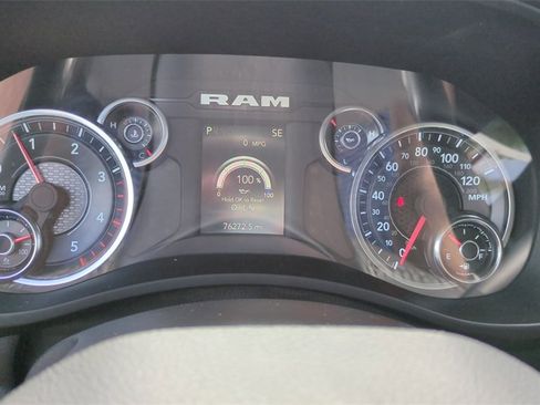 Used 2024 RAM 2500 Big Horn image 17