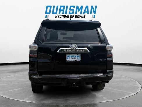Used 2018 Toyota 4Runner Limited AWD/4WD image 5