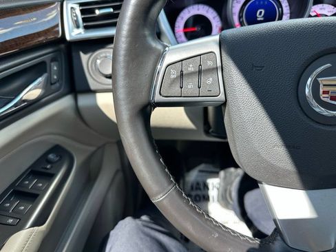 Used 2012 Cadillac SRX Luxury FWD image 17