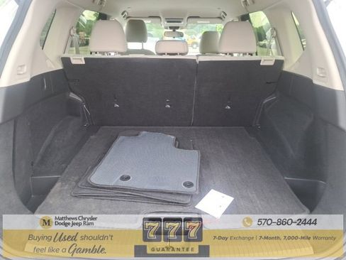 Used 2023 Nissan Rogue SV image 9