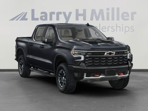 Used 2022 Chevrolet Silverado 1500 ZR2 w/ Technology Package image 9