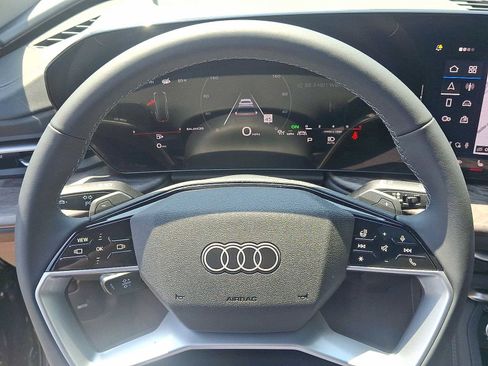 New 2025 Audi Q5 Premium image 15