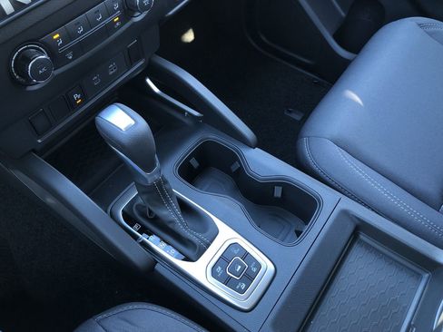 New 2026 Nissan Frontier SV w/ Tow Package image 26