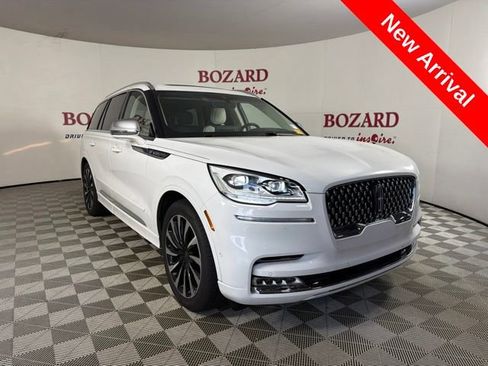 Used 2021 Lincoln Aviator Black Label Grand Touring w/ Class IV Trailer Tow Package AWD/4WD image 1