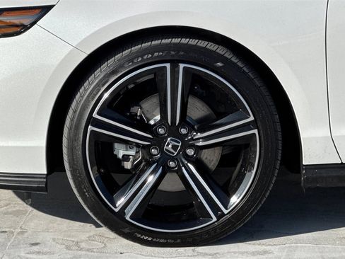 Certified 2025 Honda Accord Sport image 24