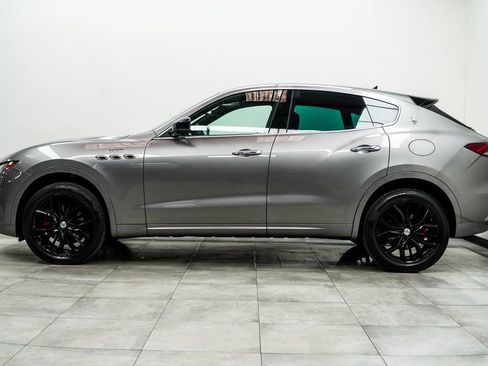 Used 2022 Maserati Levante GT image 10
