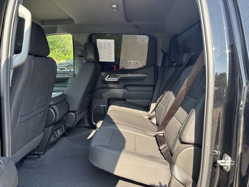 Used 2024 Chevrolet Silverado 1500 LT RWD image 24