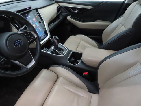 Used 2020 Subaru Outback Limited AWD/4WD image 21