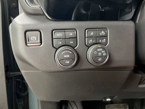 New 2026 Chevrolet Silverado 1500 LT Trail Boss w/ LT Trail Boss Premium Package AWD/4WD image 19
