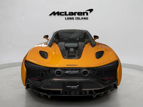 Used 2026 McLaren Artura Spider RWD image 8