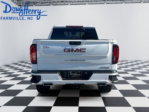 New 2026 GMC Sierra 1500 AT4 w/ AT4 Premium Package AWD/4WD image 4