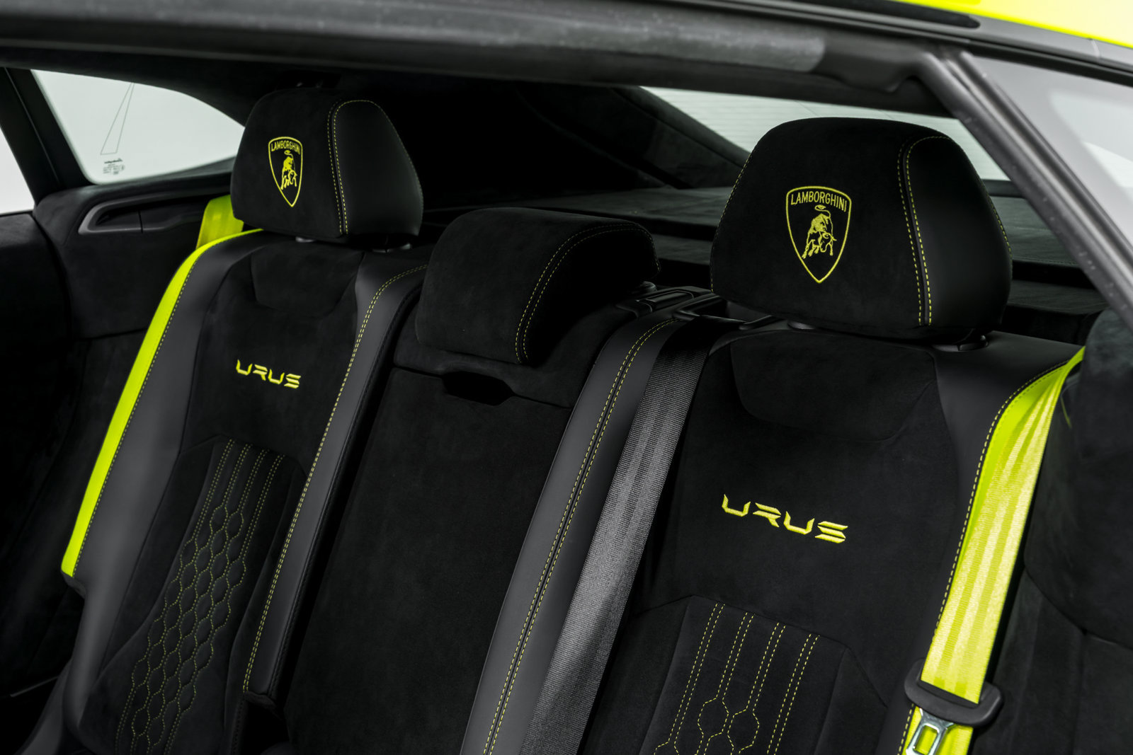 Used 2024 Lamborghini Urus Performante AWD/4WD image 33