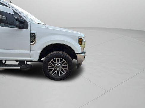 Used 2019 Ford F250 Lariat w/ Lariat Value Package AWD/4WD image 30