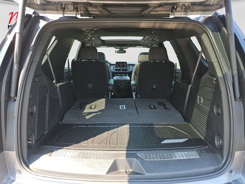 Used 2021 Chevrolet Tahoe Z71 AWD/4WD image 19