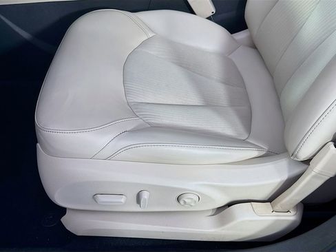 Used 2020 Buick Envision Preferred image 22