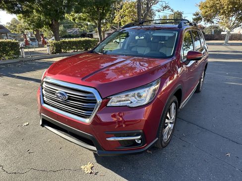 Used 2019 Subaru Ascent Limited w/ Popular Package #3 image 1
