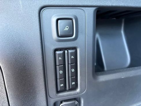 Used 2026 Ford Expedition Platinum w/ Driver's Package AWD/4WD image 16