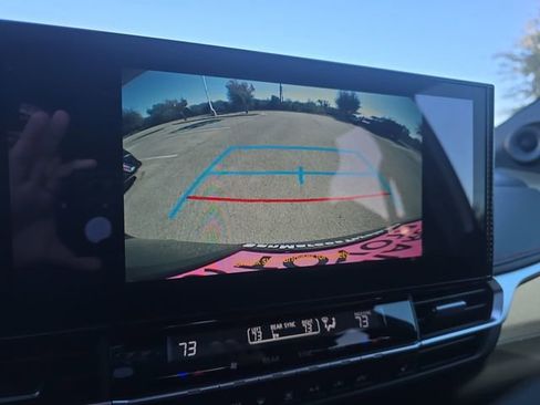 Certified 2025 Toyota Sienna XSE image 24