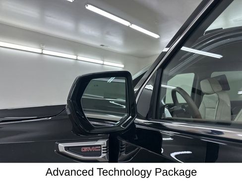 Used 2026 GMC Yukon XL Denali w/ Denali Reserve Package AWD/4WD image 17