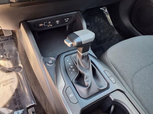 Used 2025 Kia K4 LXS image 20