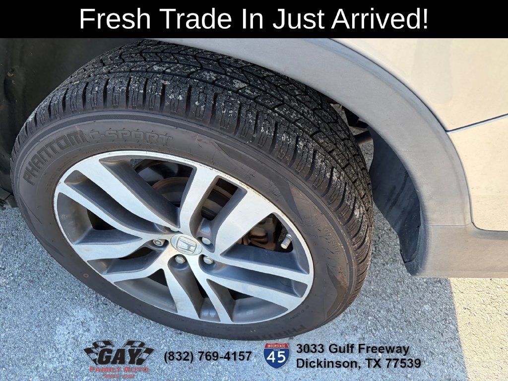 Used 2017 Honda Pilot Elite image 6