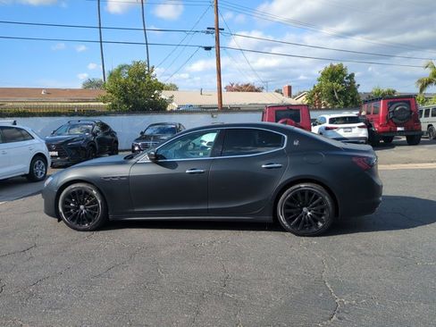 Used 2019 Maserati Ghibli RWD image 9
