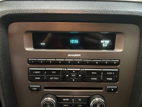 Used 2013 Ford Mustang GT Premium w/ Comfort Pkg image 21