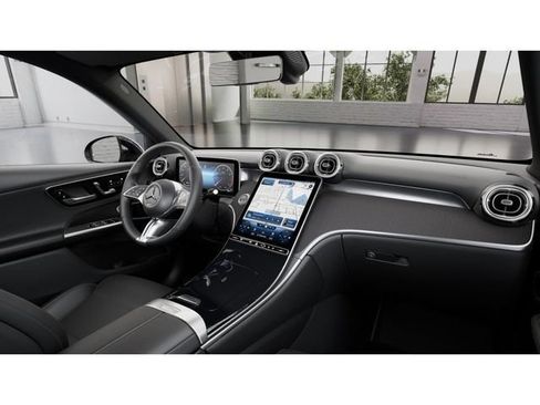 Used 2026 Mercedes-Benz GLC 300 4MATIC image 6