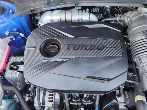 Certified 2023 Kia Seltos SX w/ SX Sunroof Package image 29