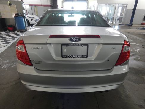 Used 2012 Ford Fusion SE image 6