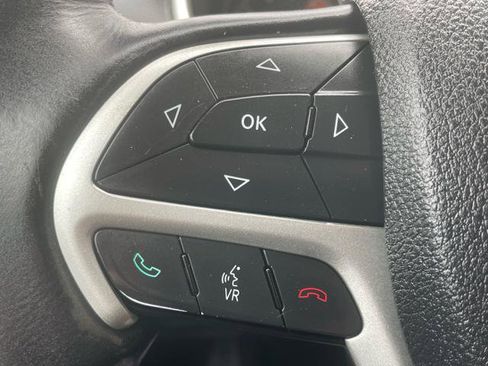 Used 2016 Jeep Cherokee Limited w/ Trailer Tow Group AWD/4WD image 20