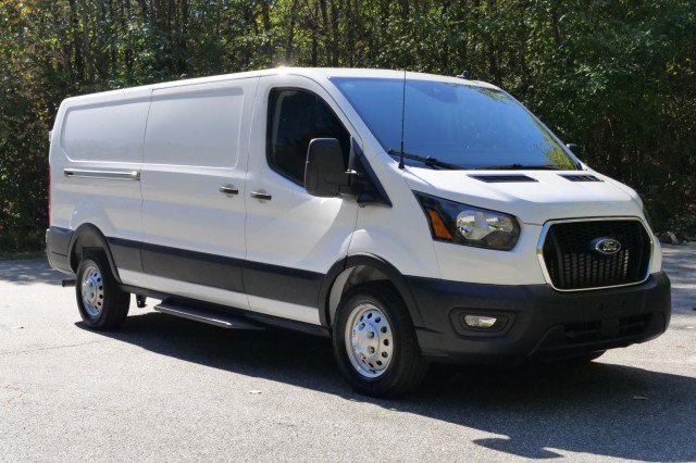 Used 2025 Ford Transit 350 Low Roof AWD w/ Load Area Protection Package image 4