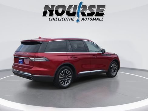 Used 2020 Lincoln Aviator Reserve w/ Elements Package Plus AWD/4WD image 8